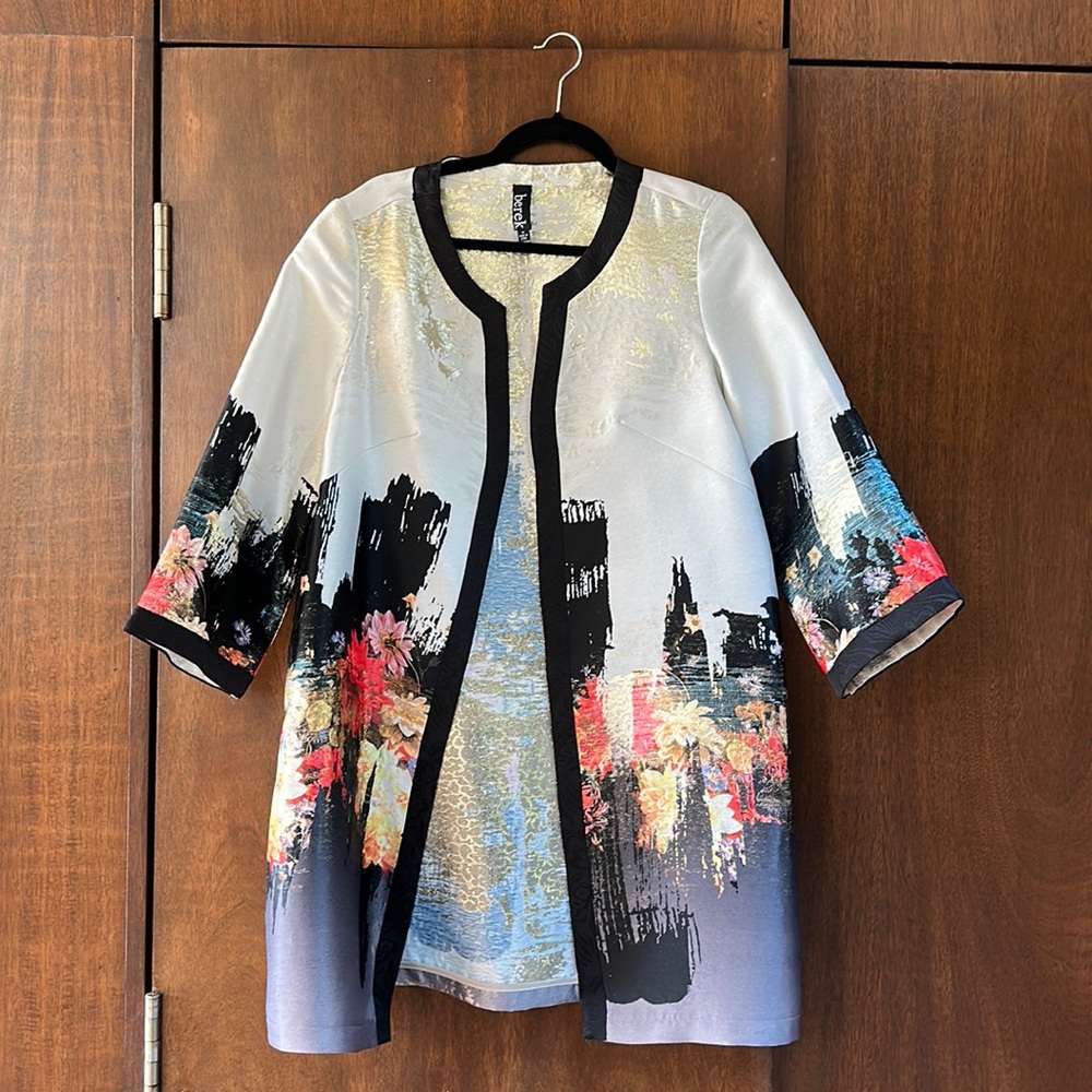 Berek Detailed Kimono